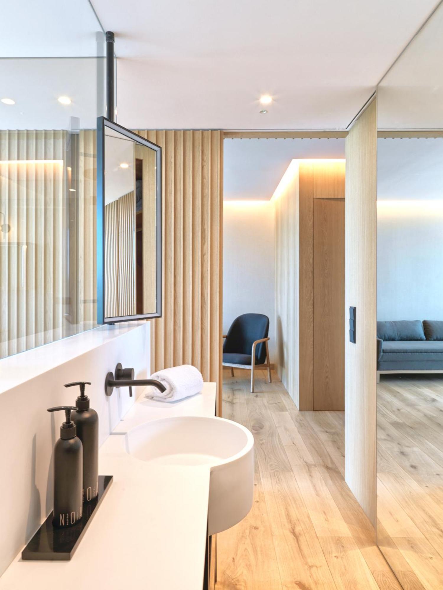 Noa Boutique Hotel Santa Cruz de Oleiros Eksteriør bilde